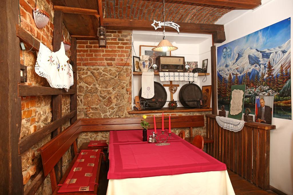 Gostilna In Prenocisca Gedzo Hotel Novo Mesto Exterior foto