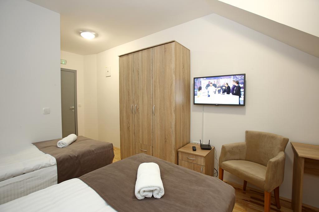 Gostilna In Prenocisca Gedzo Hotel Novo Mesto Exterior foto