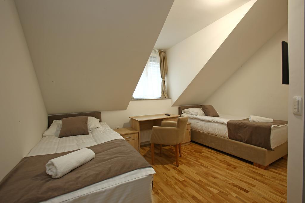 Gostilna In Prenocisca Gedzo Hotel Novo Mesto Exterior foto
